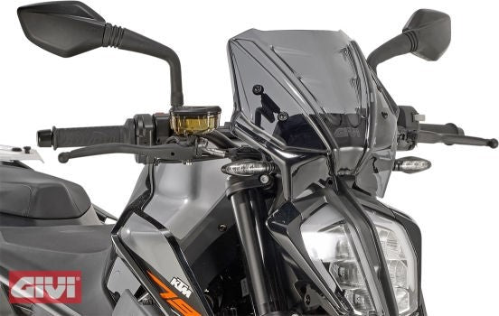 Givi / ジビ ティンテッド ウインドスクリーン 250 mm（高さ） 幅 310 mm | A7708G