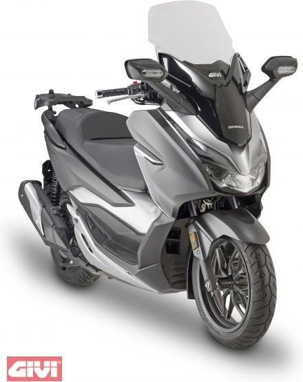 Givi / ジビ ウインドスクリーン トランスペアレント 580 mm（高さ） 445 mm（幅） | D1166STG