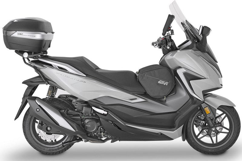 Givi / ジビ ウインドスクリーン D1187ST Honda Forza 125 21- Forza 350 dim. HxL 58x47 cm クリア | D1187ST
