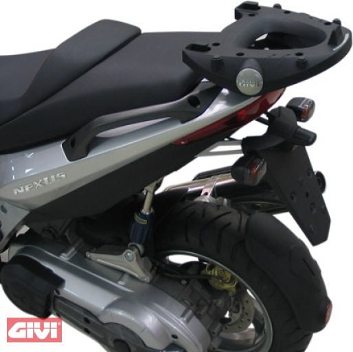 Givi / ジビ トップキャリアプレート　Monolock モノロックケース用 | E682M