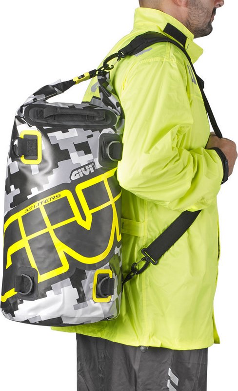 Givi / ジビ 防水 サドル / リアラックバッグ Easy-T EA114CM 30 L. HxLxW 27x50x27cm カモフラージュ グレー / イエロー | EA114CM