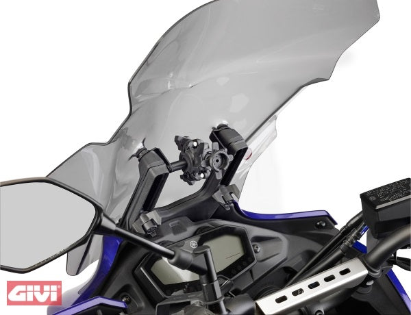 Givi / ジビ アッパーフェアリングブラケット ナビ用 | FB2130