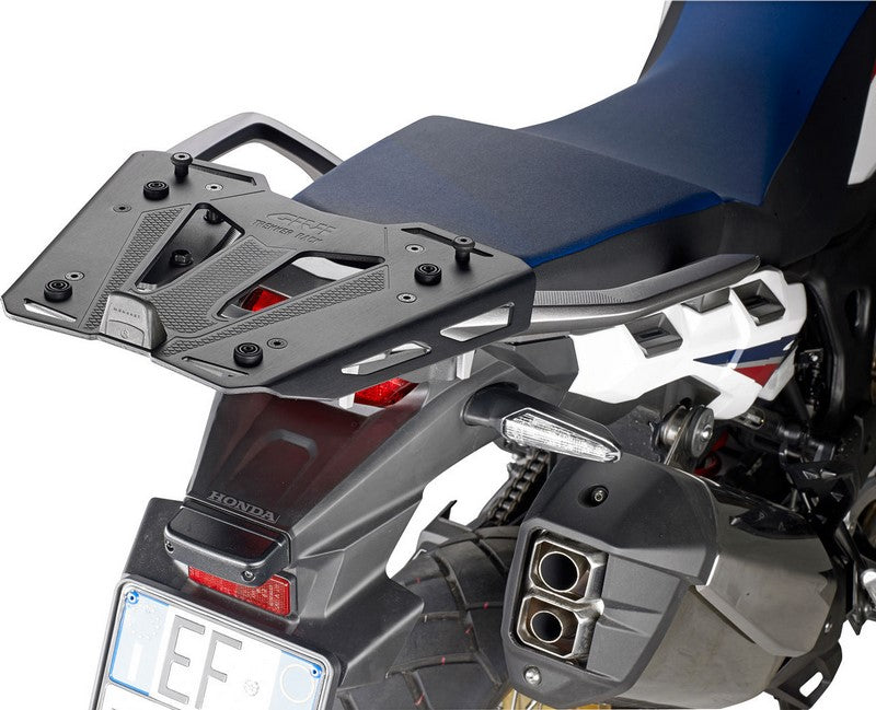 Givi / ジビ M8 プレートキットコンプリート　ALU ブラック | M8B