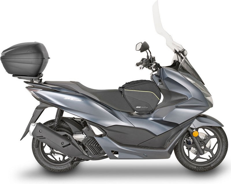 GIVI / ジビ トップケースキャリア MONOLOCK（モノロック）ケース用 Honda PCX 125 (2021) | SR1190