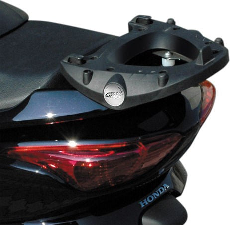 GIVI / ジビ FORZA 250 (05-07) トップケース- ホルダー plate Monokey(モノキー)ケース用 with M5 Nylon-plate