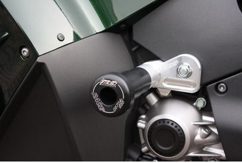 GSGモトテクニック クラッシュパッドセット マウンティングプレート ブラックアノダイズド Kawasaki GTR 1400 (2007 -) | 115440-K39A-SH