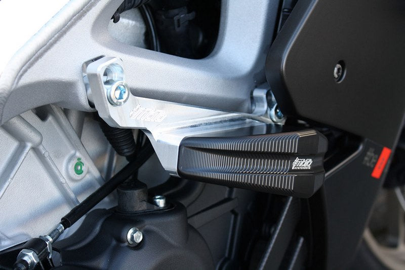 GSGモトテクニック クラッシュパッドセット Streetline Aprilia RSV 4 1100 Factory (2019-2020) | 1505040-A21
