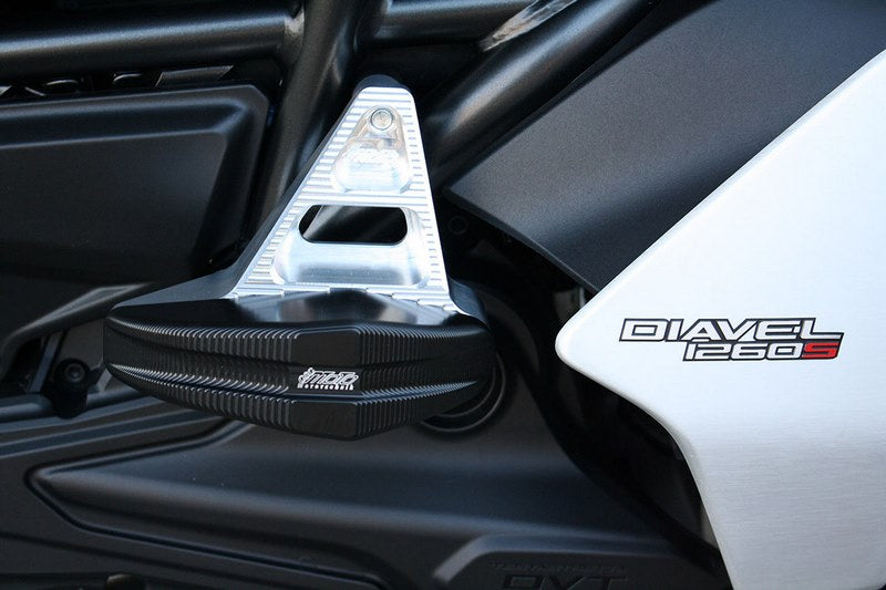 GSGモトテクニック クラッシュパッドセット Streetline アタッチメント ブラックアノダイズド Ducati Diavel 1260 / S (2019 -) | 1505040-D35-SH