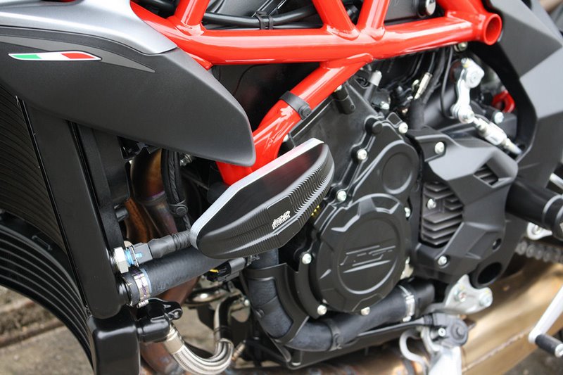GSGモトテクニック クラッシュパッドセット Streetline アタッチメント アルミ MV-Agusta Brutale 800 (2016 -) | 1505040-M9