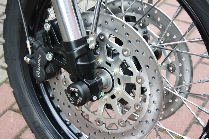 GSGモトテクニック クラッシュパッドセット  (フロントホール用)  Moto Morini 1200 Scrambler | 25-25-300