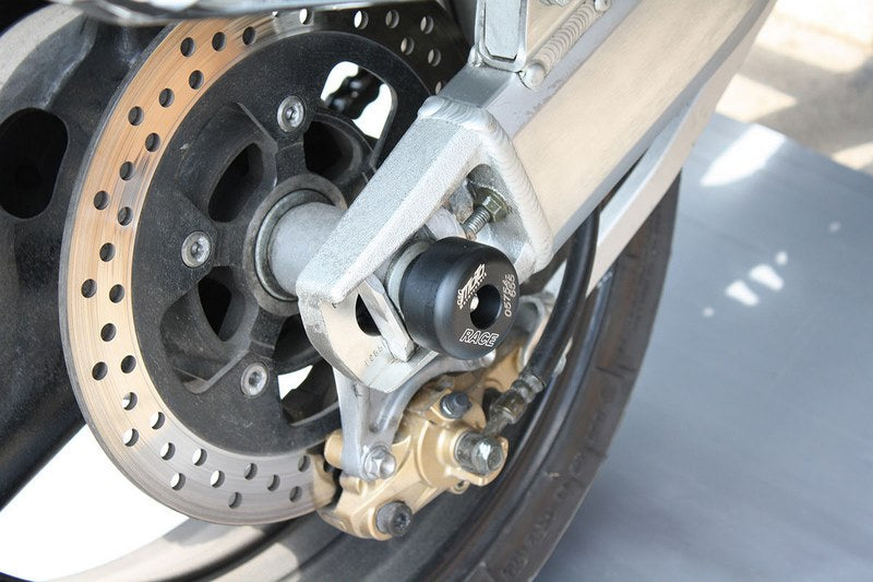 GSGモトテクニック クラッシュパッドセット  (リアホール用)  Suzuki GSX 1400 (2002-2006) | 30-40-406