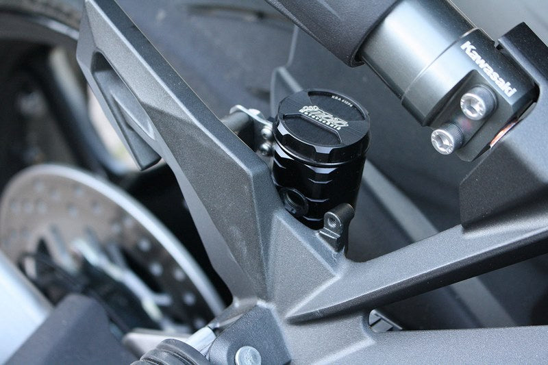 GSGモトテクニック ブレーキオイルリザーバー  リア  Kawasaki Ninja 1000 SX (2020 -) | 3999-B37L-K46