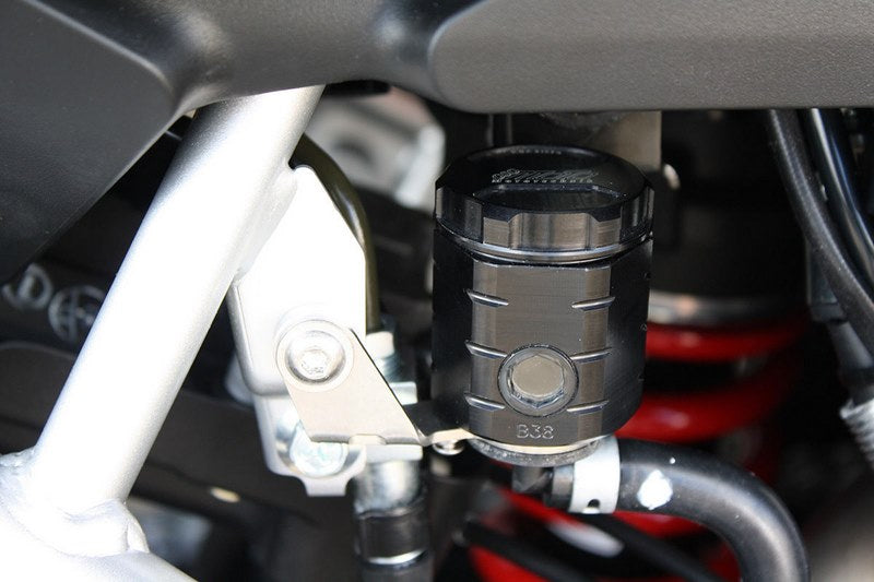 GSGモトテクニック ブレーキオイルリザーバー  リア  Suzuki V-Strom 1000 (2014-2019) | 3999-B38-S53