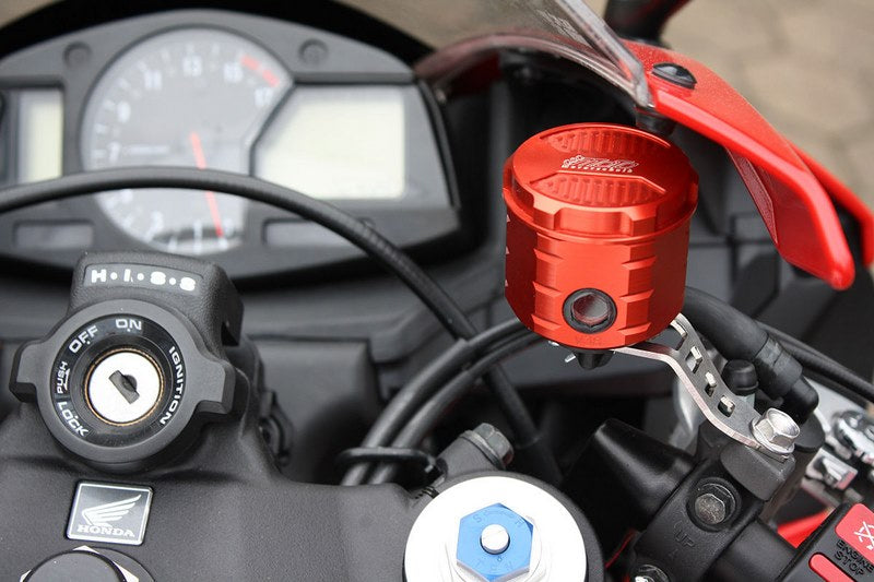 GSGモトテクニック ブレーキオイルリザーバー  フロント  Honda CBR 600 RR (2009-2012) | 3999-V38-H34