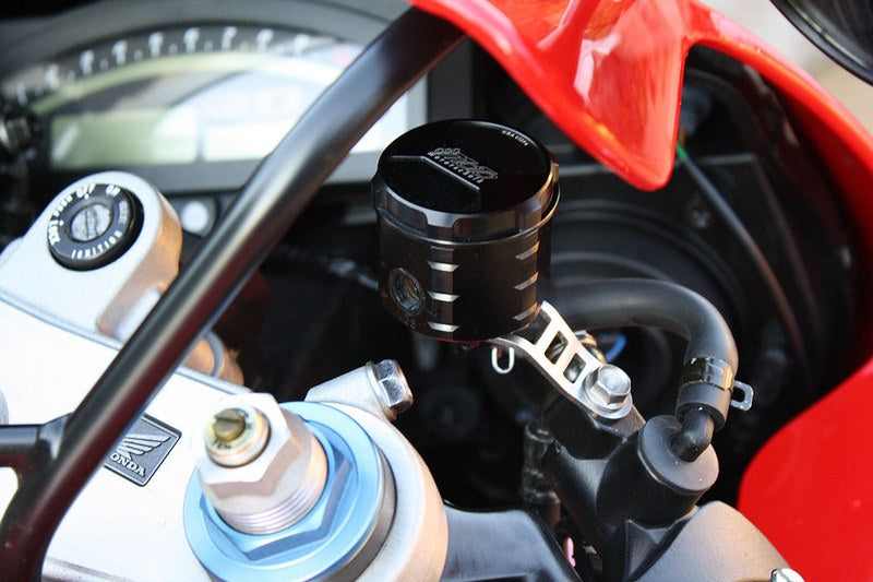 GSGモトテクニック ブレーキオイルリザーバー  フロント  Honda VTR 1000 SP-1 (2000-2001) | 3999-V38-H15