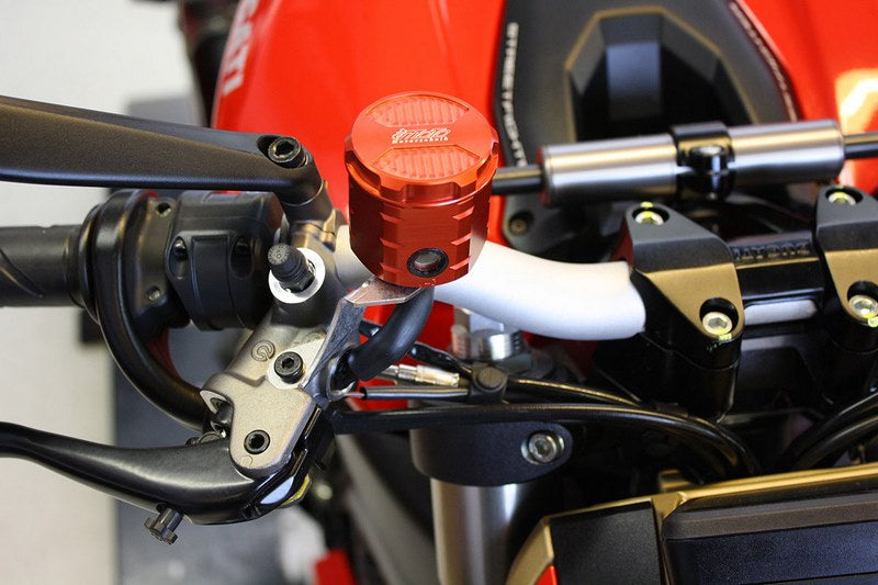 GSGモトテクニック ブレーキオイルリザーバー  フロント  Ducati ストリートファイター / S (1098) (2009 -) | 3999-V43-D17