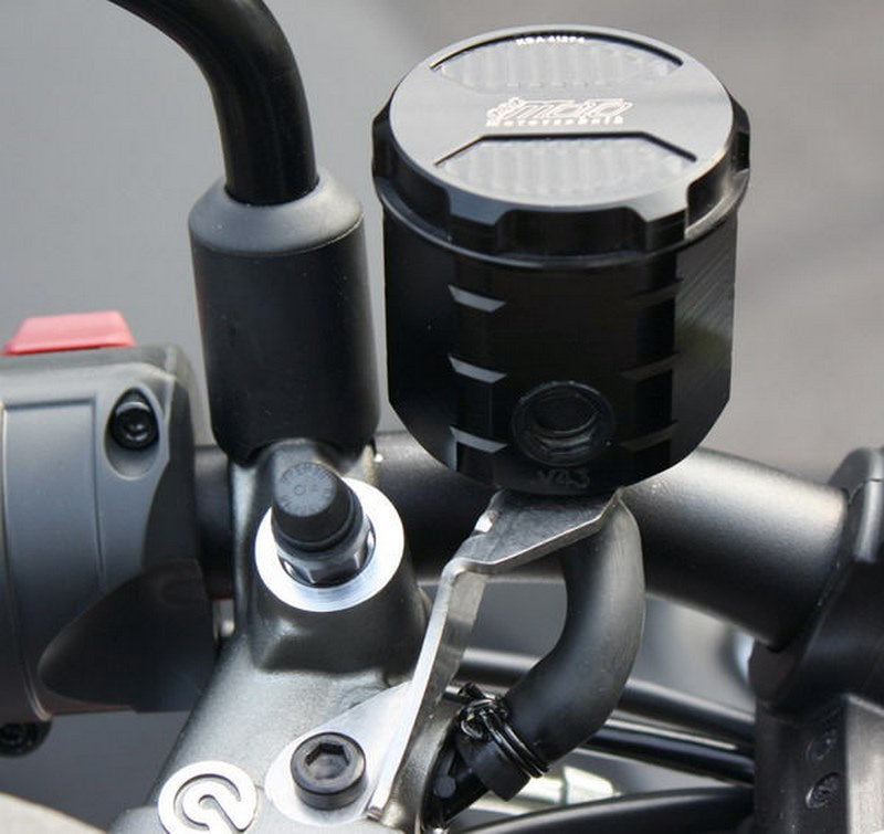 GSGモトテクニック ブレーキオイルリザーバー  フロント  Ducati ハイパーモタード 939 / SP (2016 -) | 3999-V43-D28