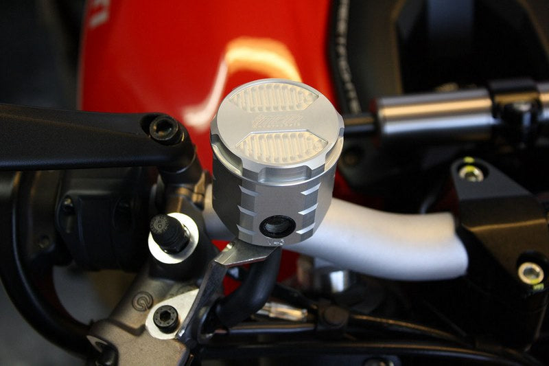 GSGモトテクニック ブレーキオイルリザーバー  フロント  Ducati ストリートファイター / S (1098) (2009 -) | 3999-V43-D17
