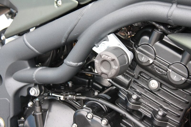 GSGモトテクニック クラッシュパッドセット マウンティングプレート ブラックアノダイズド Triumph Speed ​​Triple 1050 (2005-2010) mounting on carrier plate | 4555440-T152-DS-SH