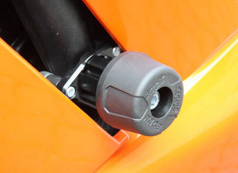 GSGモトテクニック クラッシュパッドセット マウンティングプレート ブラックアノダイズド Kawasaki ZX-6R (2007-2008) | 6544055-K36-DS-SH