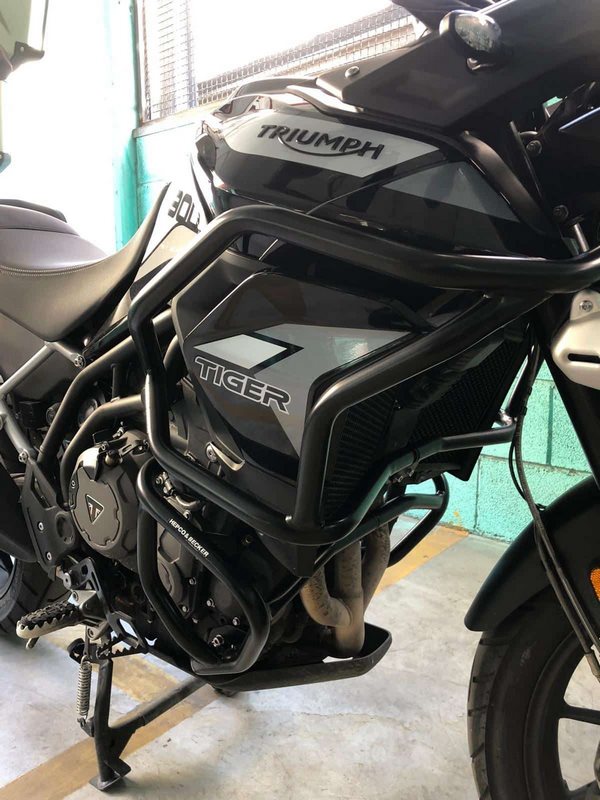 Hepco and Becker / ヘプコアンドベッカー Tankguard Solid black for Triumph Tiger 900 / Rally / GT / PRO (2020-) | 5097605 00 01
