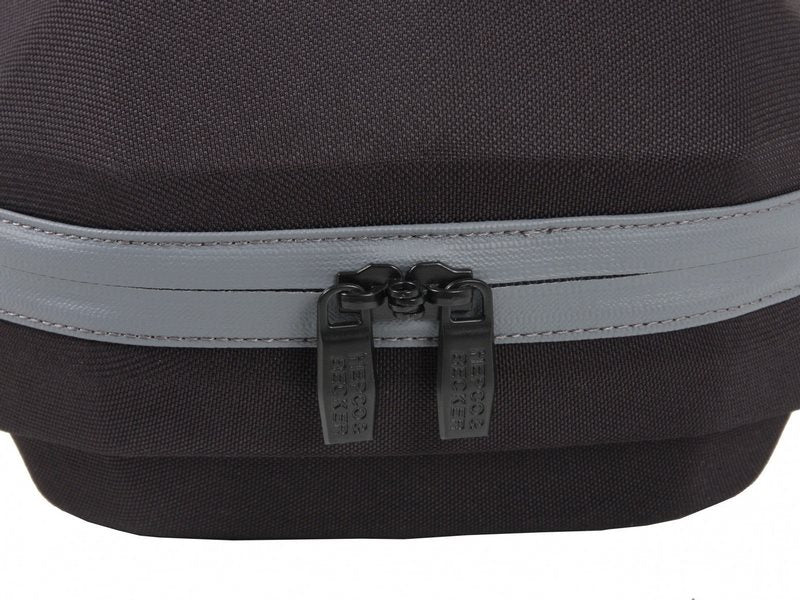 Hepco & Becker Tankbag Royster Daypack 5 5 ltr. black with grey zipper | 640813 00 01