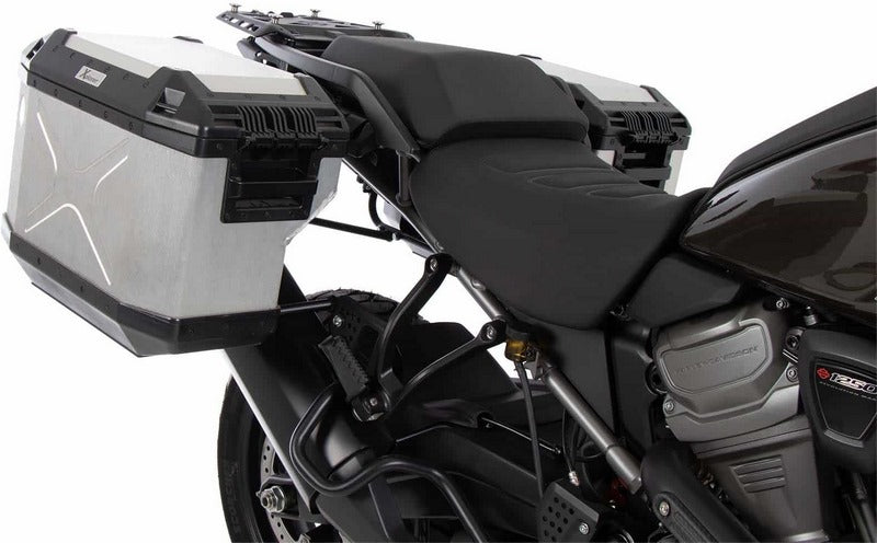 Hepco and Becker / ヘプコアンドベッカー Side carrier cutout black incl. Xplorer silver sideboxes for Harley Davidson Pan America (2021-) | 6517600 00 01-00-40