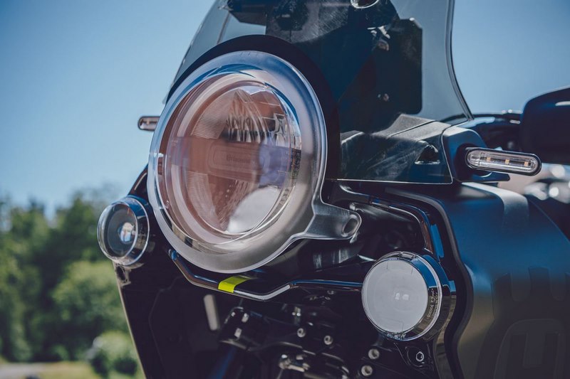 Husqvarna / ハスクバーナ Auxiliary lamp protection | 22114945044