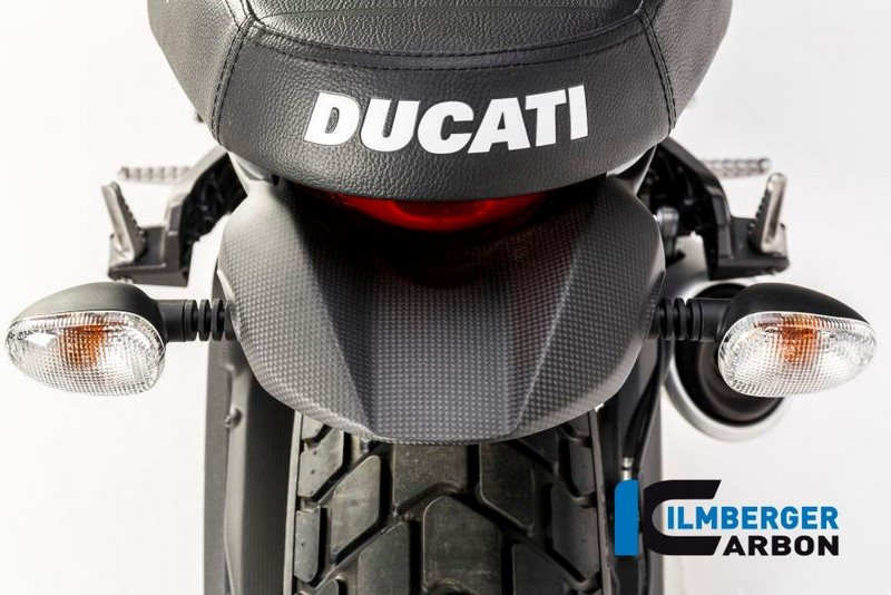 ILMBERGER / イルムバーガーカーボンパーツ ホルダーターンシグナルリア マット Ducati Scrambler  '16 | BHO.117.DS15M.K
