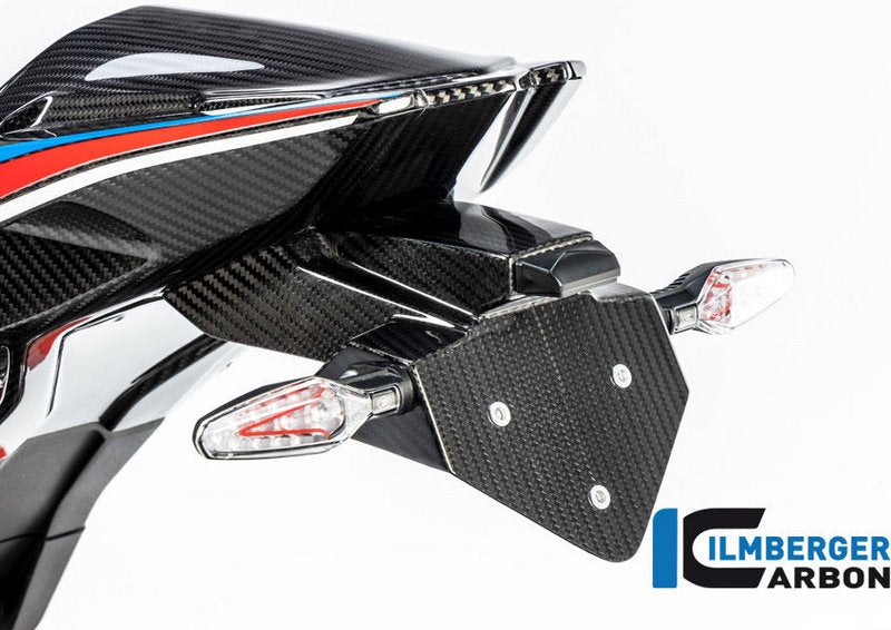 ナンバープレートホルダー