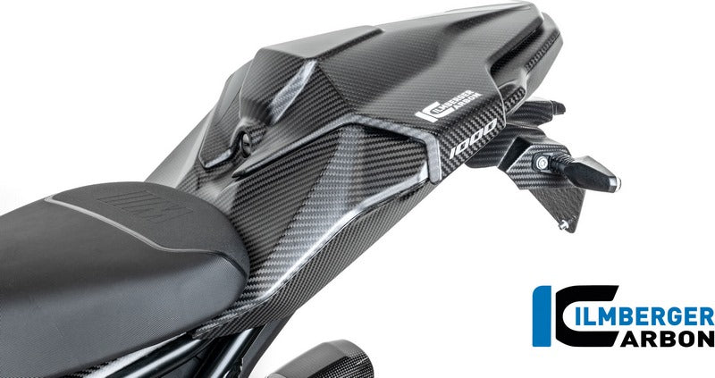 テールフェアリングミドルパーツ