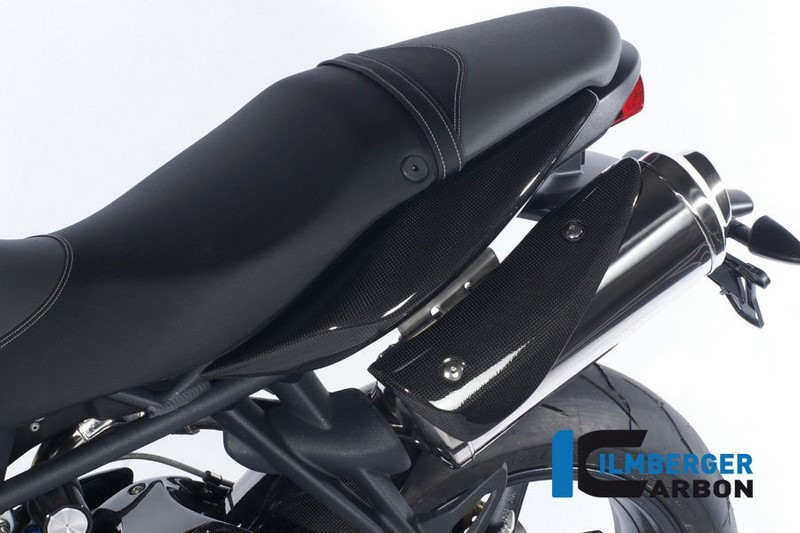 ILMBERGER / イルムバーガーカーボンパーツ アンダーシートサイドパネル (左) カーボン - Triumph Street Triple 675 | SDL.007.TRSTR.K