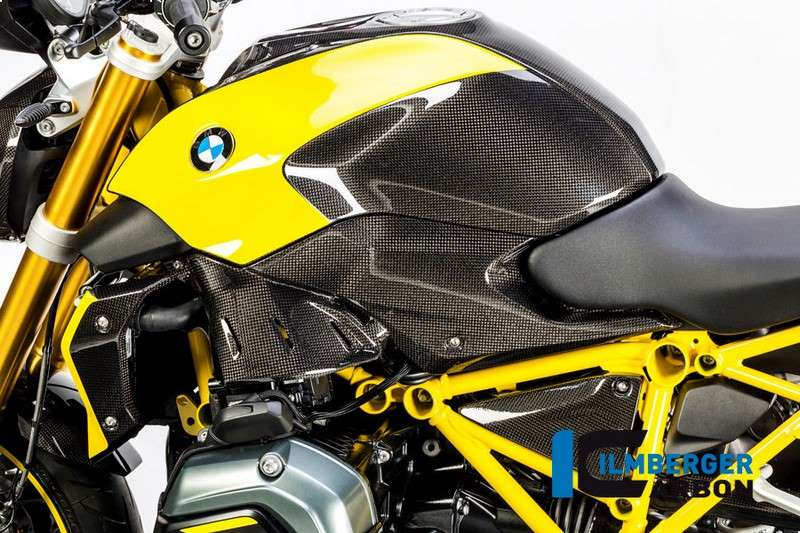 ILMBERGER / イルムバーガーカーボンパーツ サイドパネル タンク下部用 左側 - BMW R 1200 R (LC) | TUL.008.R12RL.K