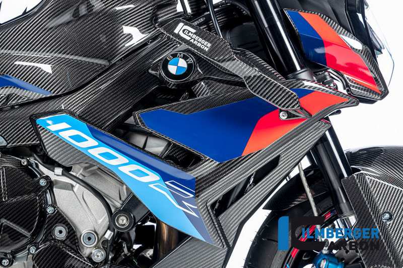 ILMBERGER / イルムバーガーカーボン フェアリングサイドパネル 右 street version BMW M 1000 R 2023 | VER.002.M123N.K