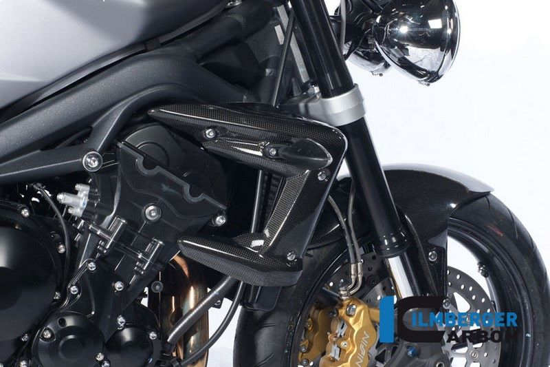 ILMBERGER / イルムバーガーカーボンパーツ ラジエーターカバー (右) カーボン - Triumph Street Triple 675 | WKR.010.TRSTR.K