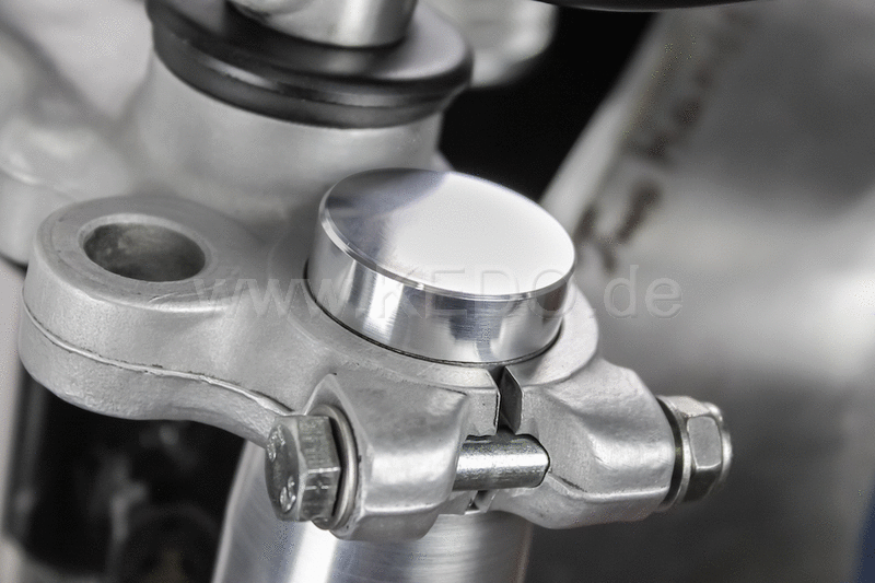 Kedo Aluminum Fork plug covers  chrome plated  1 pair  high minimalistic design  vibration-damped mounting | KTH-10213