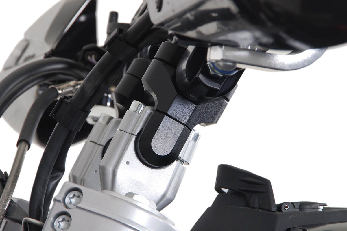 SW-MOTECH / SWモテック Vario-Lenkerverlegung für Ø 28 mm Lenker Erhöhung/Verlegung variabel. Schwarz. | LEH.00.039.171/B