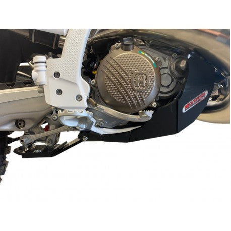 8mm HDPEエンジンスキッドガード（タイロッド保護一体型）