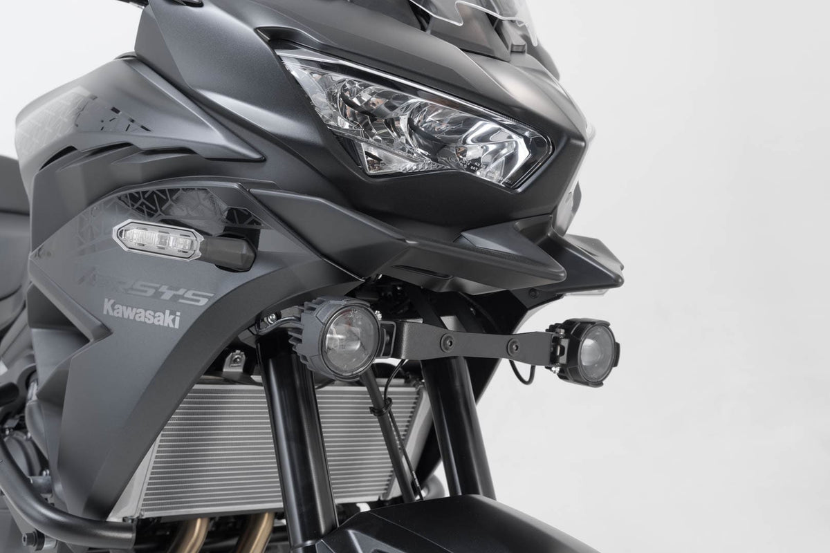 SW-MOTECH / SWモテック EVO Fernscheinwerfer-Kit Schwarz. Kawasaki Versys 650 (21-). | NSW.08.844.61000/B