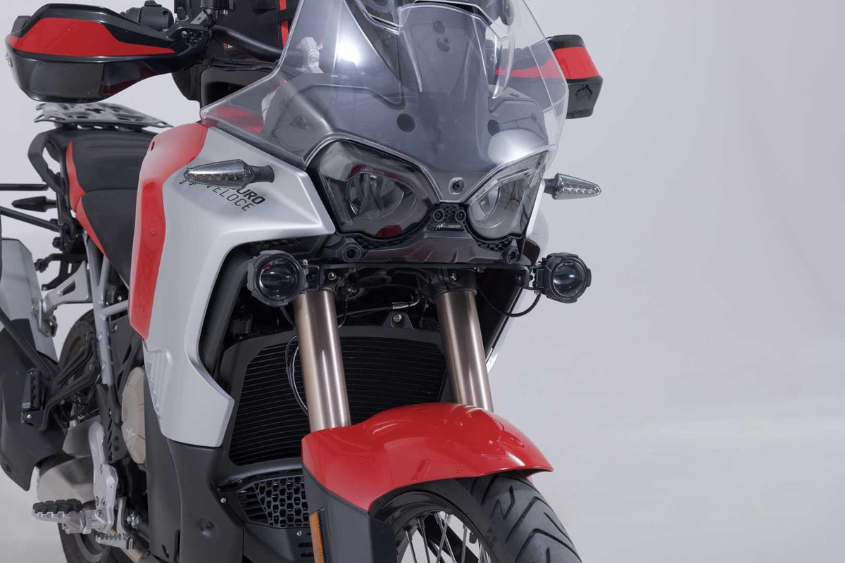 SW-MOTECH / SWモテック EVO Fernscheinwerfer-Kit Schwarz. MV Agusta Enduro Veloce (24-). | NSW.28.023.61000/B