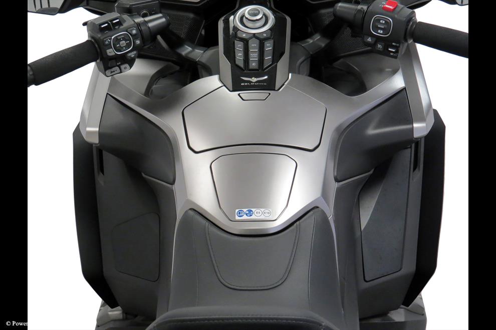 Powerbronze / パワーブロンズ Wind Deflectors for HONDA GL1800 GOLDWING 18-23 (ENGINE)/FROSTED STEALTH GREY | 450-H108-019