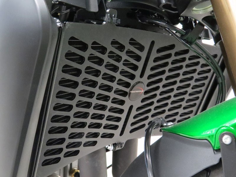 Powerbronze 樹脂製クーラーグリル BENELLI 752S 20-21/マットブラック | 520-BE101-023