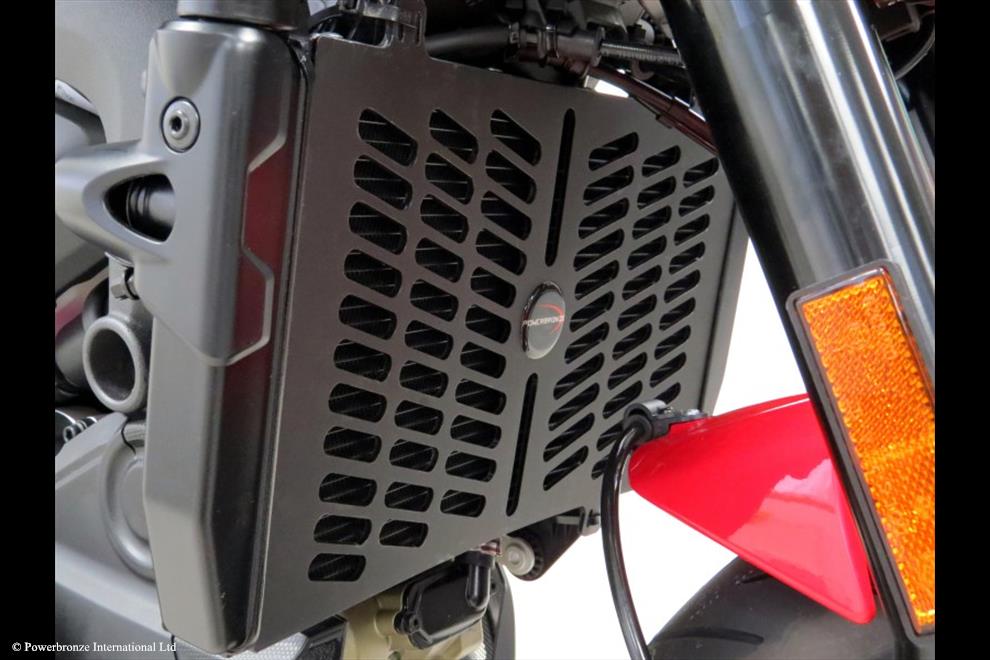 Powerbronze / パワーブロンズ Cooler Grill (Plastic) for DUCATI MONSTER 950 21-23/MONSTER 950 PLUS 21-23 (PLASTIC)/GLOSS BLACK | 520-D120-022
