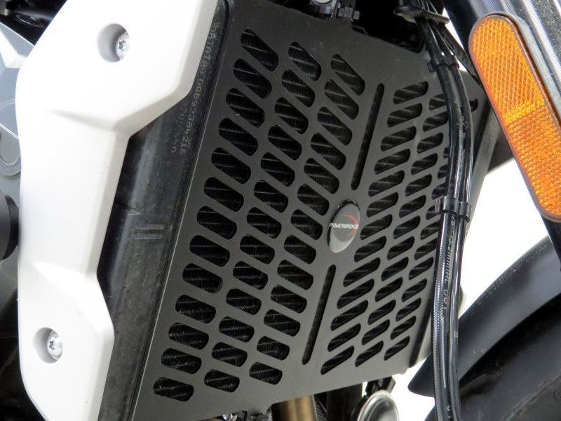 Powerbronze 樹脂製クーラーグリル TRIUMPH TRIDENT 660 21/マットブラック | 520-T117-023