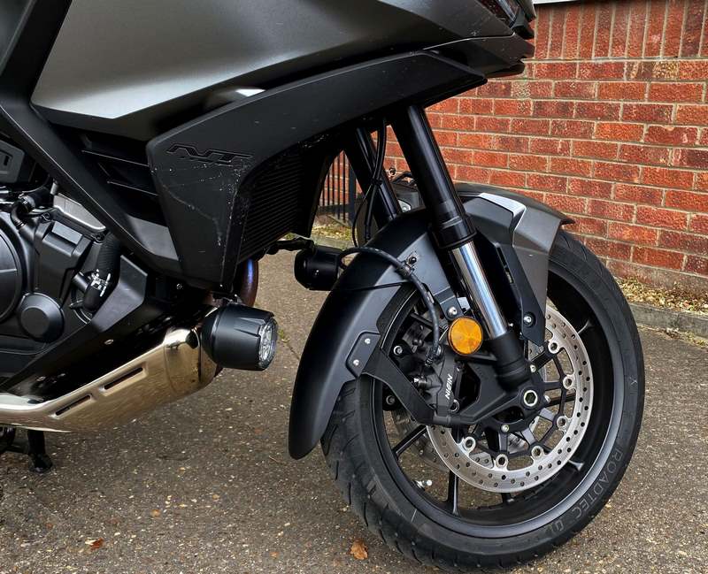 Pyramid / ピラミッド エクステンダフェンダー EXTRA グラファイトブラック | Honda NT 1100 2022- | 051905E