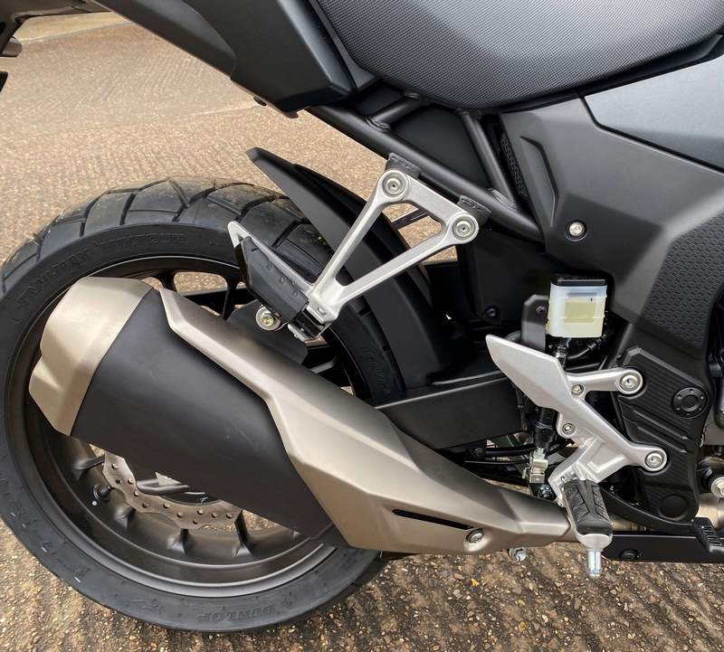 Pyramid / ピラミッド ハガー マットブラック | Honda CB 500 F 2022- | 071920M