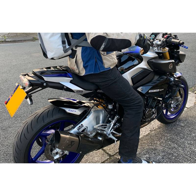 Pyramid Plastics / ピラミッドプラスチック ハガー ブラック グロス Yamaha MT-10 2016> | 072450B