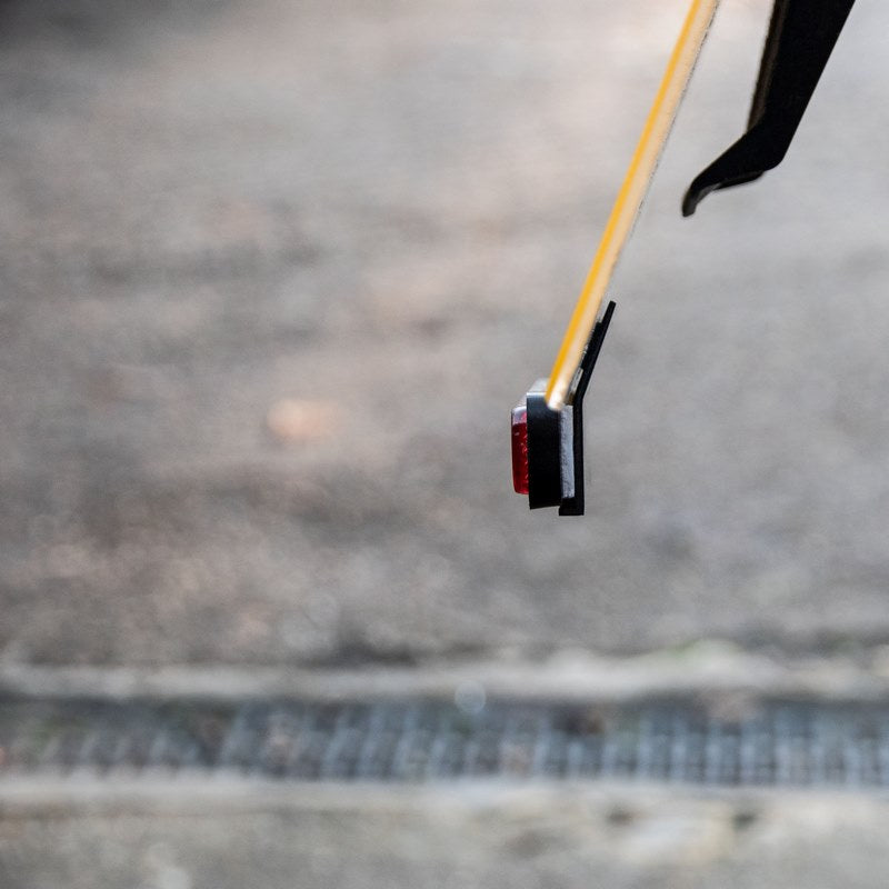 Pyramid Plastics / ピラミッドプラスチック ユニバーサル ナンバープレート Reflector | 08300