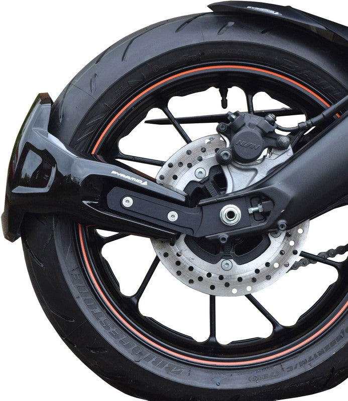 Pyramid Plastics / ピラミッドプラスチック Yamaha MT-09 SP スプレーガード (リアフェンダー) グロスブラック 2018> | 085200B