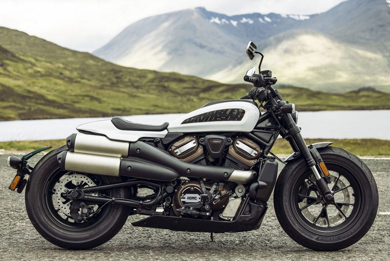 Pyramid / ピラミッド リアスプラッシュプロテクター マットブラック | Harley Davidson Sportster S (RH1250S) 2021> | 085820M